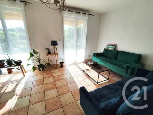 Maison à vendre  6 pièces - 143 m 2   ATTIGNAT  - 01