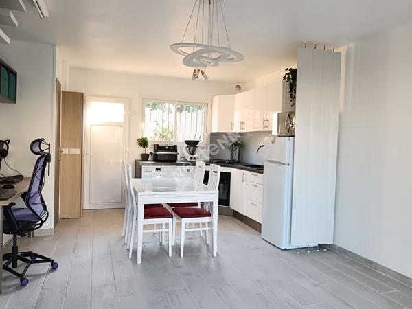 Villa Club T3 en R+1 de 43m² avec 2 terrasses sur parcelle de 90m²