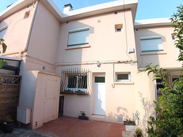 Villa Club T3 en R+1 de 43m² avec 2 terrasses sur parcelle de 90m²
