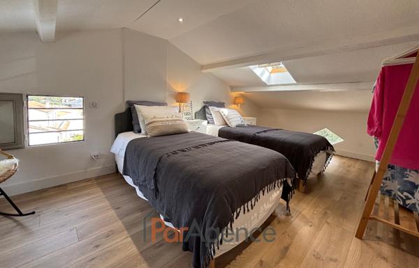 EXCLUSIVITE 100 m plage de Nauzan VILLA 5 pièces Garage