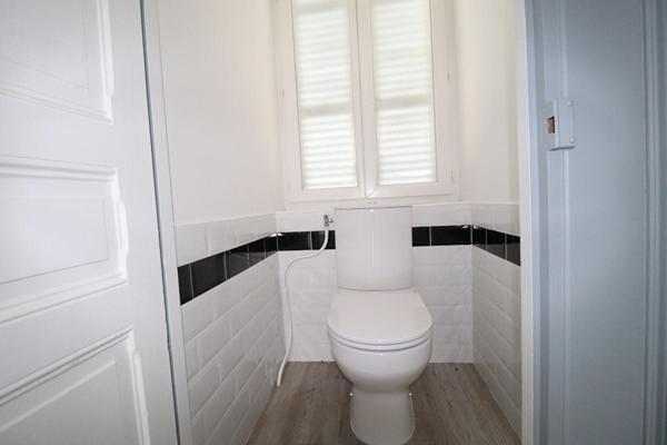 Maison Neris Les Bains 8 pièce(s) 108 m2
