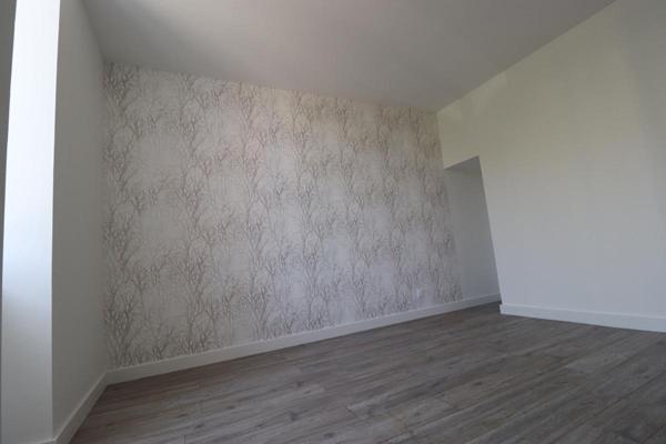 Maison Neris Les Bains 8 pièce(s) 108 m2