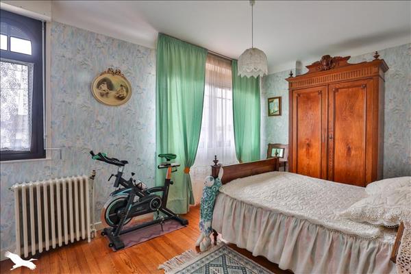 Maison à vendre |  Cognac |  7 pièces | 172 m²