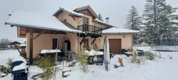 A VENDRE, Villa de Prestige à Seyne-les-Alpes – Vue Panoramique & Proximité des Pistes !