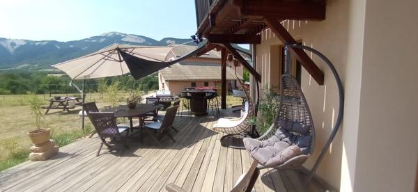 A VENDRE, Villa de Prestige à Seyne-les-Alpes – Vue Panoramique & Proximité des Pistes !