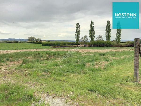 15 minutes de Feurs, 10 min accès autoroute, terrain Saint-georges-de-baroille de 2170 m2 dont 870 constructibles