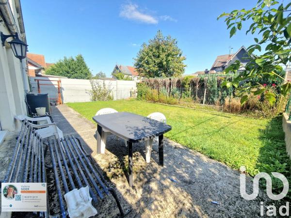 Maison 6 pièces de 130 m² à Hautmont (59330)