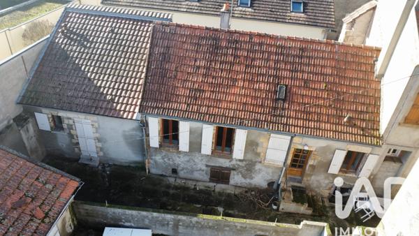 Immeuble à vendre 157 m² Moulins