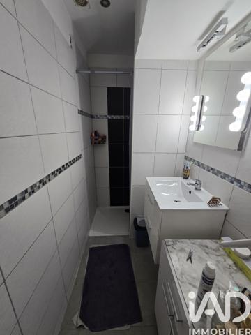 Immeuble à vendre 157 m² Moulins