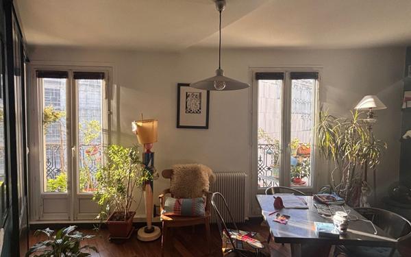 Appartement à vendre    3 pièces • 63 m2 Paris 14