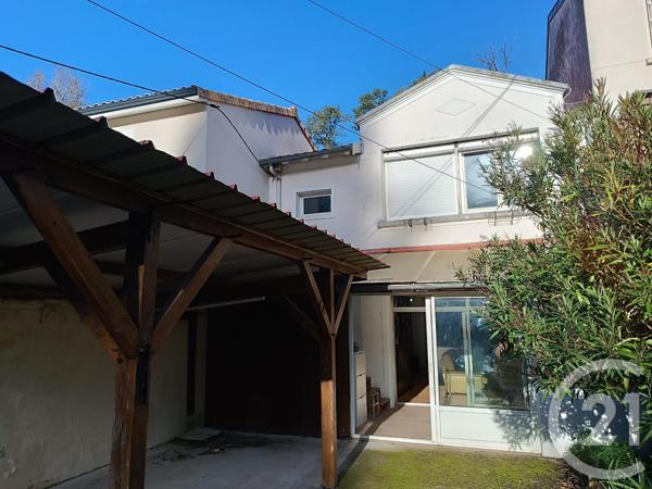 Appartement F5 à vendre  5 pièces - 93,50 m 2   PERIGUEUX  - 24