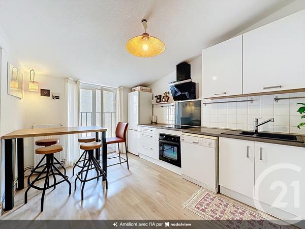 Appartement F5 à vendre  5 pièces - 93,50 m 2   PERIGUEUX  - 24