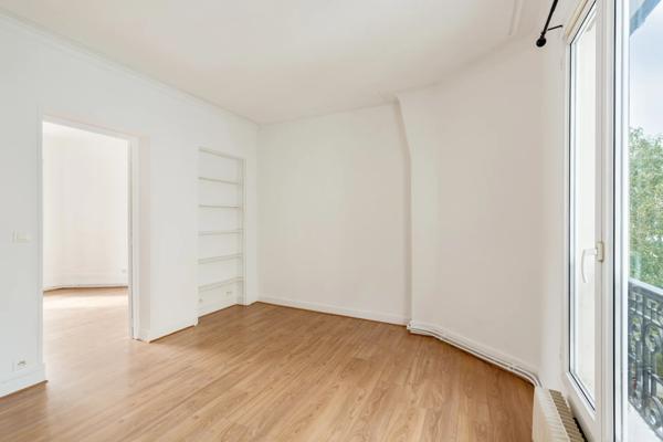 Appartement Paris 18 e - JULES JOFFRIN / RUE DES CLOYS