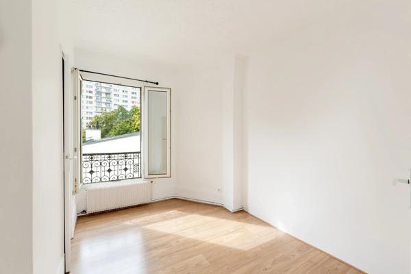 Appartement Paris 18 e - JULES JOFFRIN / RUE DES CLOYS