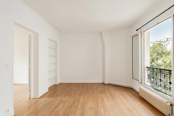 Appartement Paris 18 e - JULES JOFFRIN / RUE DES CLOYS