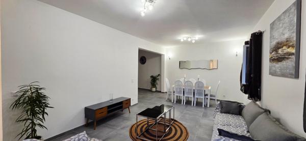 Maison 4 chambres avec un appartement T2 à Vendre. Aucun travaux !