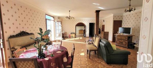 Maison traditionnelle 3 pièces de 115 m² à Saint-Benoît (86280)