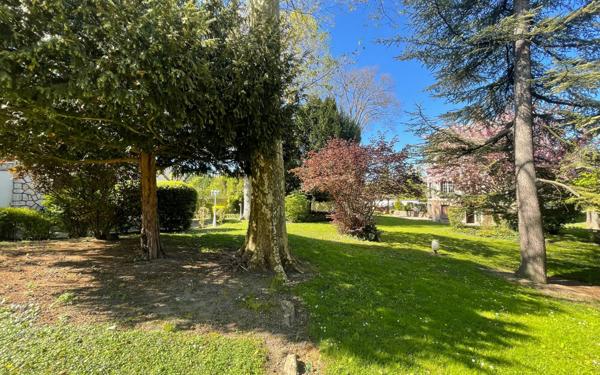 Maison à vendre    6 pièces •  Chennevières-sur-Marne