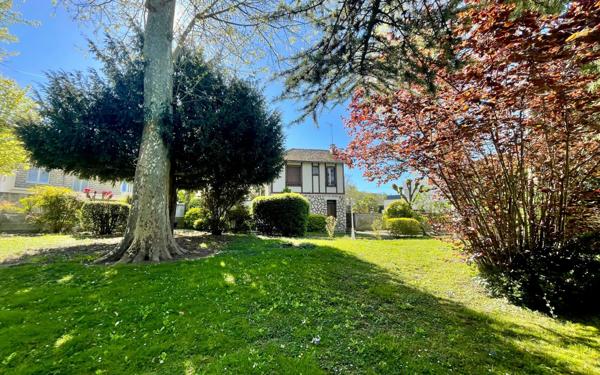 Maison à vendre    6 pièces •  Chennevières-sur-Marne