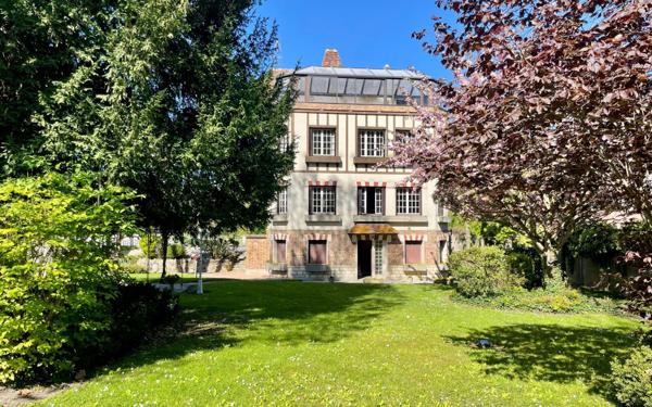 Maison à vendre    6 pièces •  Chennevières-sur-Marne