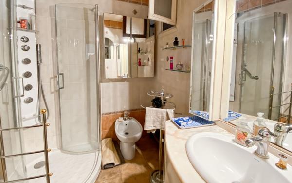 Maison à vendre    5 pièces •  Agen