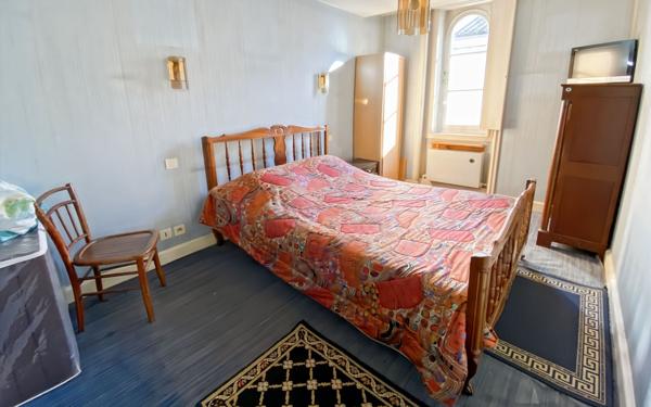 Maison à vendre    5 pièces •  Agen