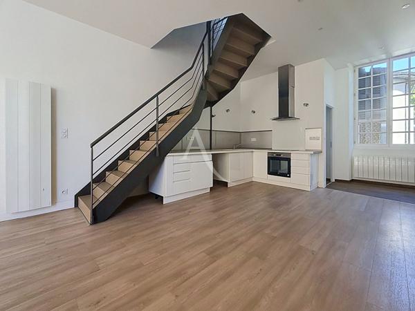 Place Royale appartement duplex Pau 6 pièce(s)
