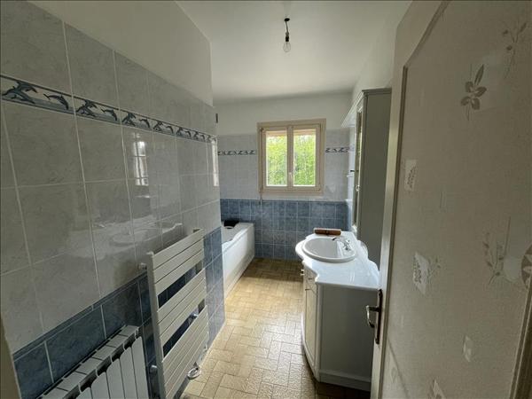 Maison à vendre |  Jugeals-Nazareth |  5 pièces | 122 m²