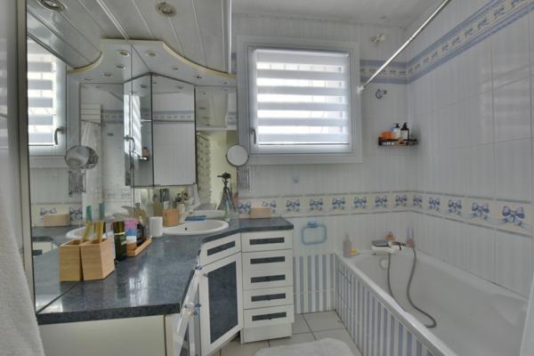 Charmante maison bourguignonne avec vue dégagée à VOSNE ROMANEE