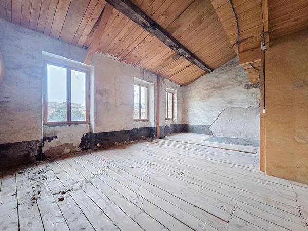 Plateau à aménager offrant de nombreuses possibilités