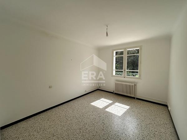 Maison Pernes Les Fontaines 5 pièce(s) 130 m2