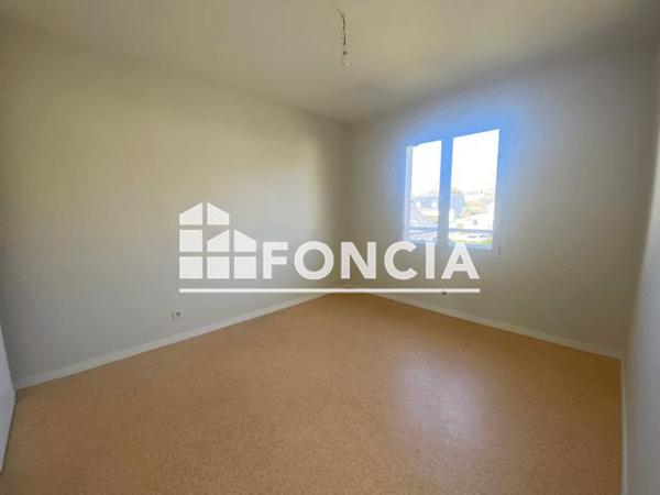 Location Appartement 3 pièces 54 m² - ALLEE DES BOSQUETS BAT N. 5 Saint Ouen Des Toits 53410