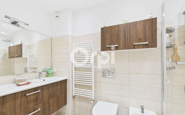 Appartement à vendre    3 pièces • 74,05 m2 Mandelieu-la-Napoule