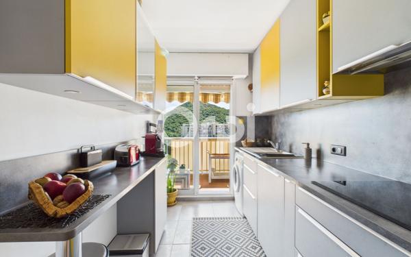 Appartement à vendre    3 pièces • 74,05 m2 Mandelieu-la-Napoule