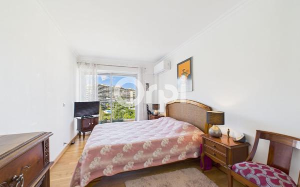 Appartement à vendre    3 pièces • 74,05 m2 Mandelieu-la-Napoule