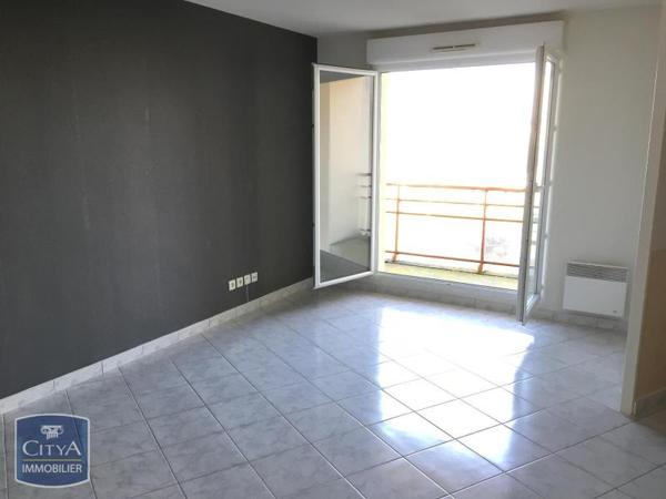 Appartement à louer 1 pièce 27m²