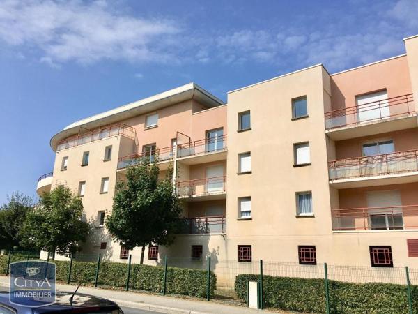 Appartement à louer 1 pièce 27m²