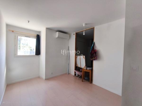 Local professionnel 63m²