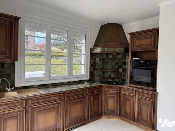 Bourg de PLOUGUENAST