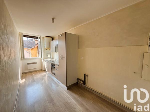 Immeuble à vendre 179 m² Le Pont-de-Beauvoisin