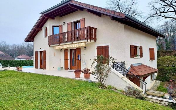 Maison à vendre    5 pièces • 147,15 m2 Chevry