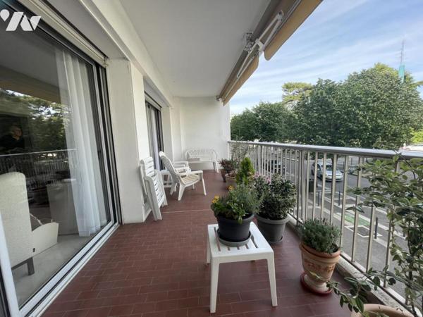 SUPERBE 4 PIECES TERRASSE ET PARKING