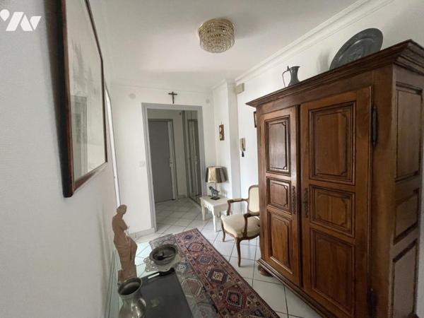 SUPERBE 4 PIECES TERRASSE ET PARKING