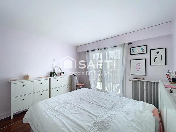 3 pièces lumineux en dernier étage avec terrasse, proche toutes commodités