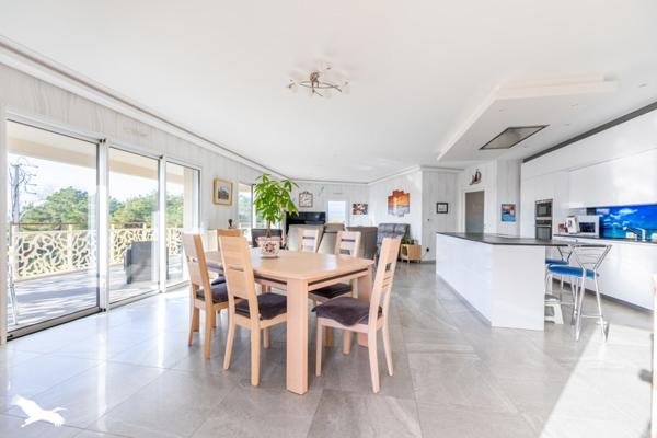 Appartement à vendre |  Les Sables-d'Olonne |  5 pièces | 139 m²