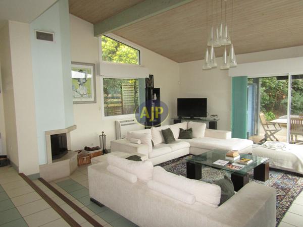 Vente maison Lacanau Ocean : 900 000 € - AJP Lacanau Immobilier