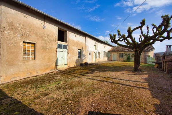 Montbellet (71260) Propriété à fort potentiel + Terrains constructibles