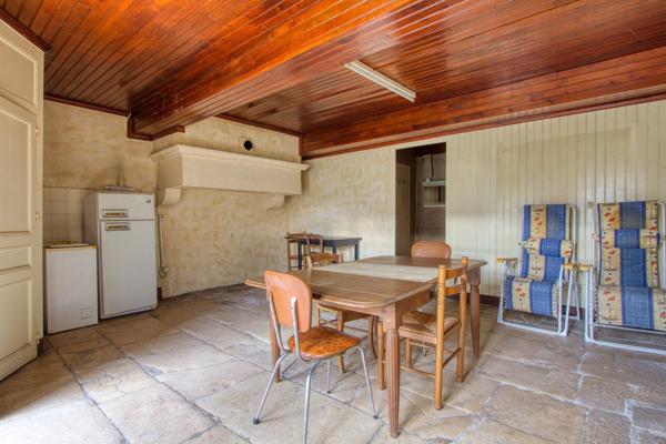 Montbellet (71260) Propriété à fort potentiel + Terrains constructibles