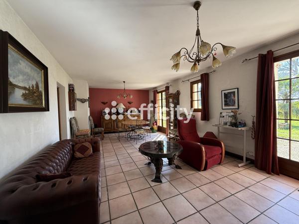 Maison 5 pièces - 160 m²