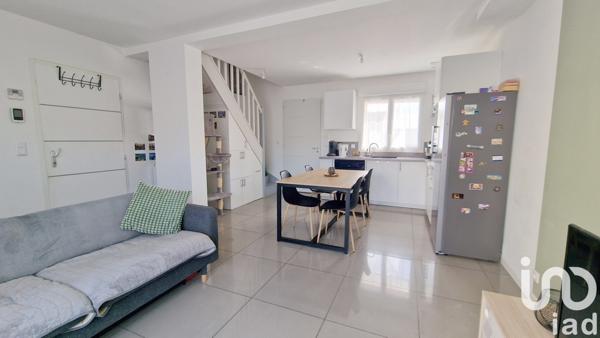 Maison à vendre 4 pièces 72 m² Évry-Grégy-sur-Yerre